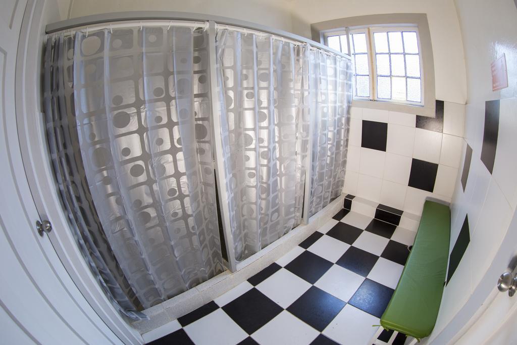 Myhostel Miramar فينيا ديل مار المظهر الخارجي الصورة